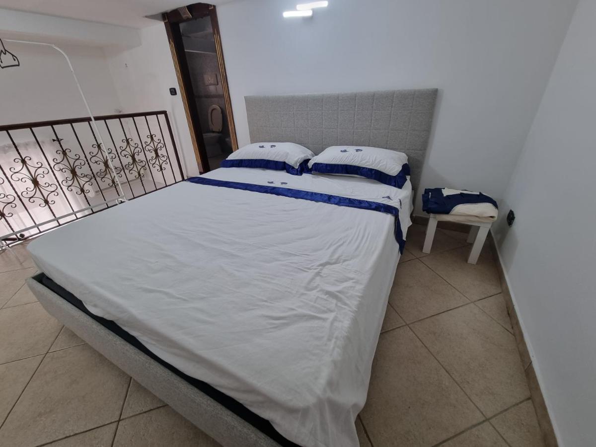 Casa * Neapel